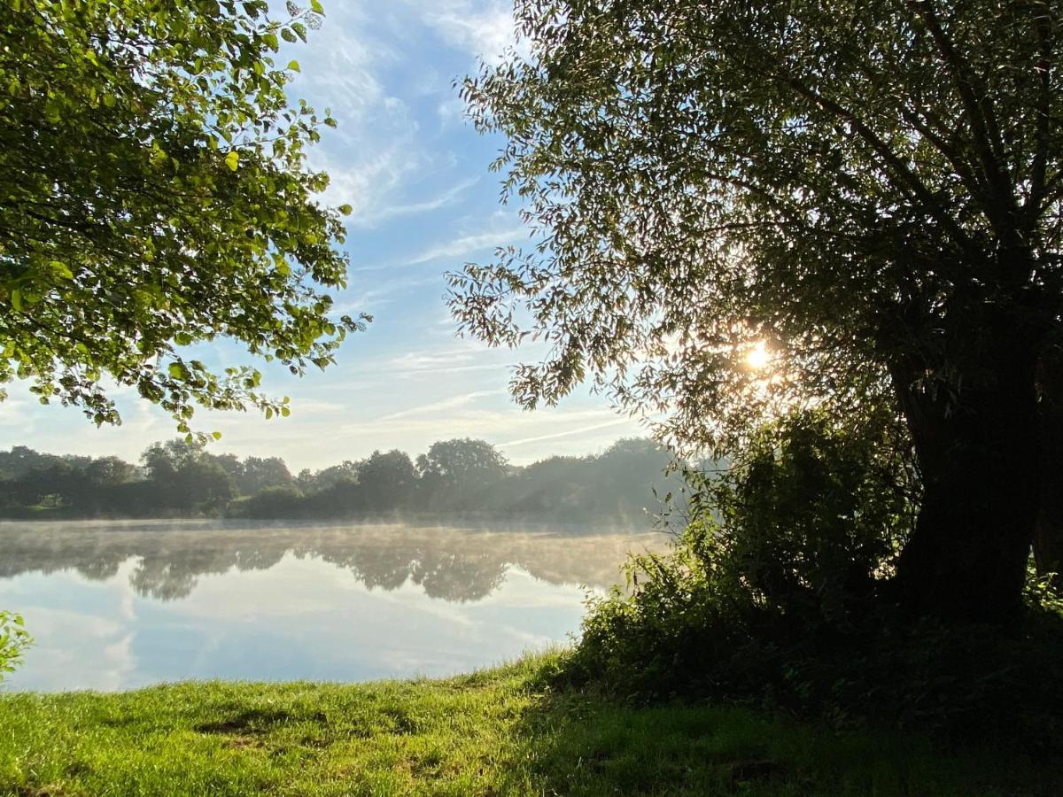 Ferienwohnung zwischen Wald und See Jever Exterior foto